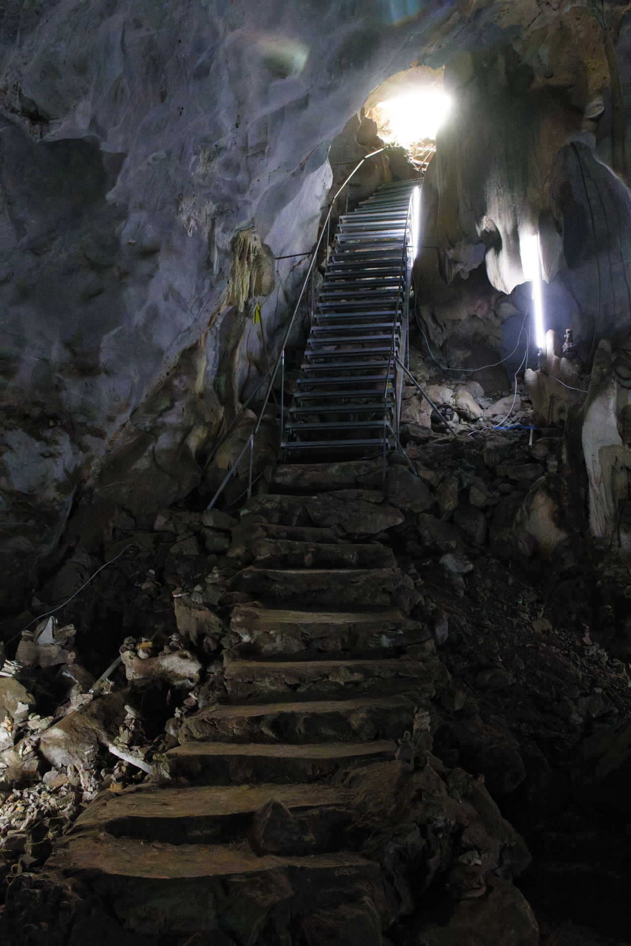 Sawat Dee Khrap - image 2