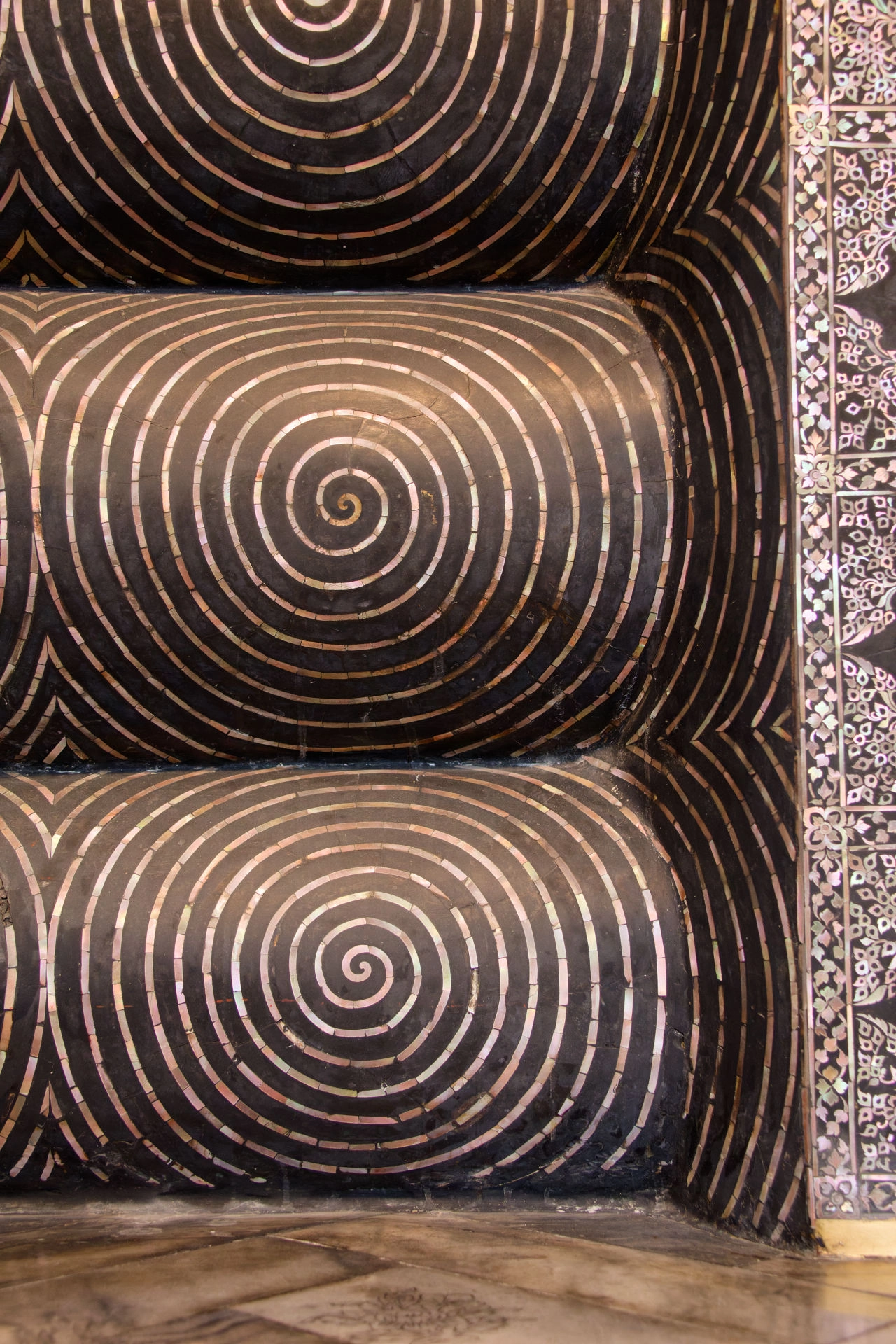 Pieds du Bouddha alongé